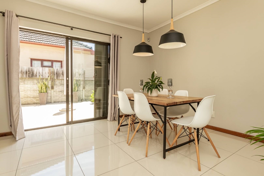 To Let 3 Bedroom Property for Rent in Claremont Western Cape